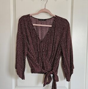 A&F Abercrombie & Fitch Brown Polka Dot Tiw Waist Cropped Blouse Large